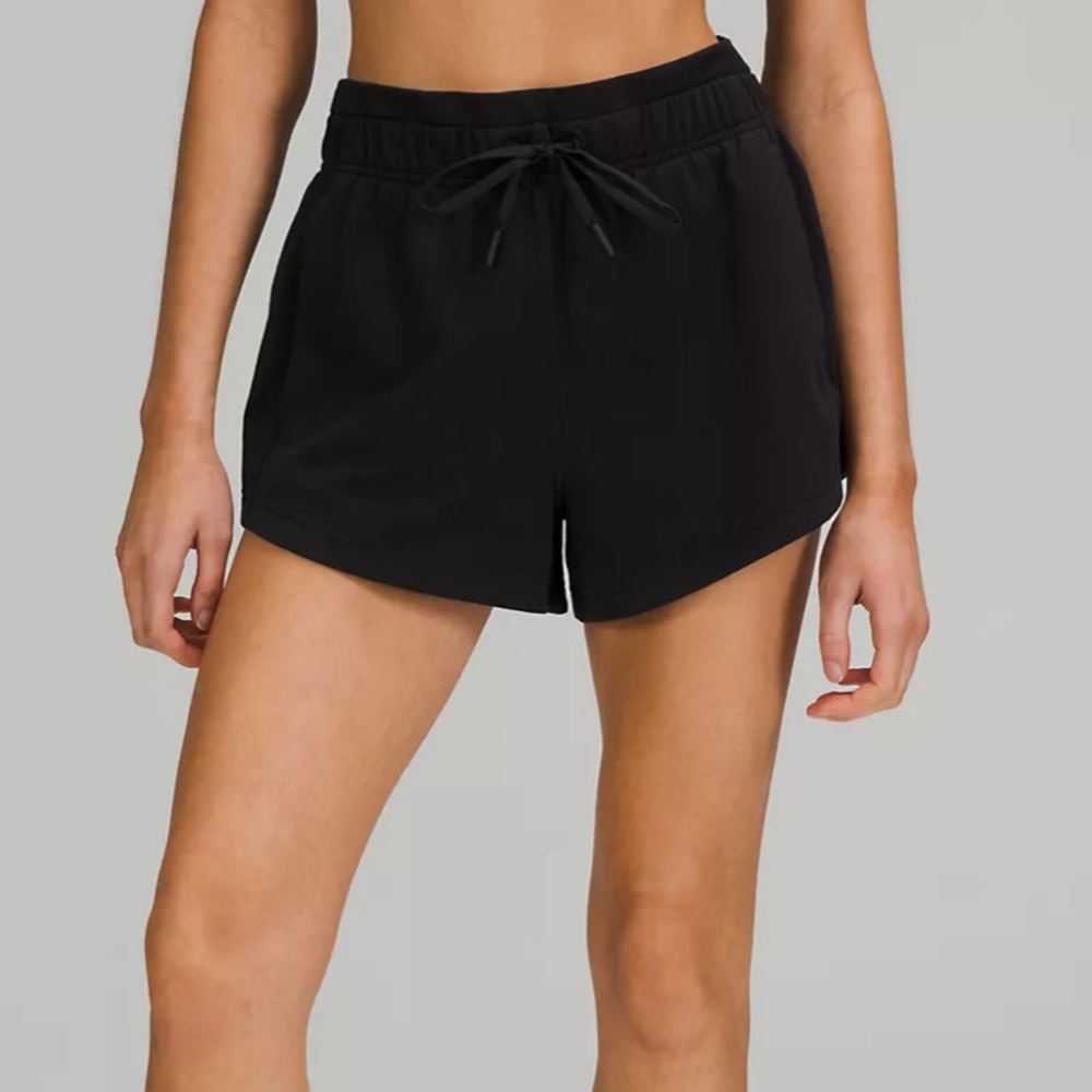 SOLD Lululemon Inner Glow Shorts 3” Size 2